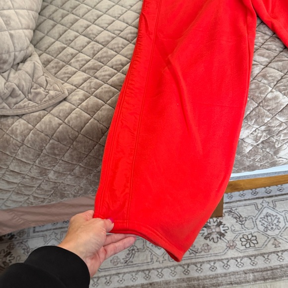 Aerie wide leg joggers like new great color - Picture 3 of 4